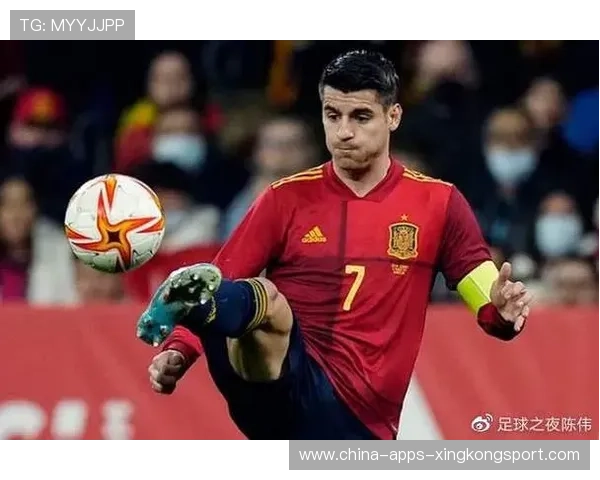 巴黎准备清洗三名前锋,重建锋线结构:未来战略的深度剖析